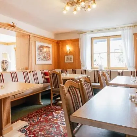 Alpenheim サンクト・アントン・アム・アールベルク